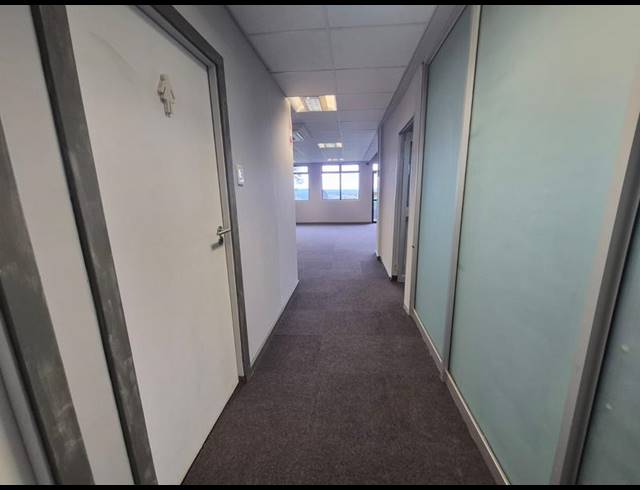OFFICE PROPERTY TO RENT IN MONTROSE